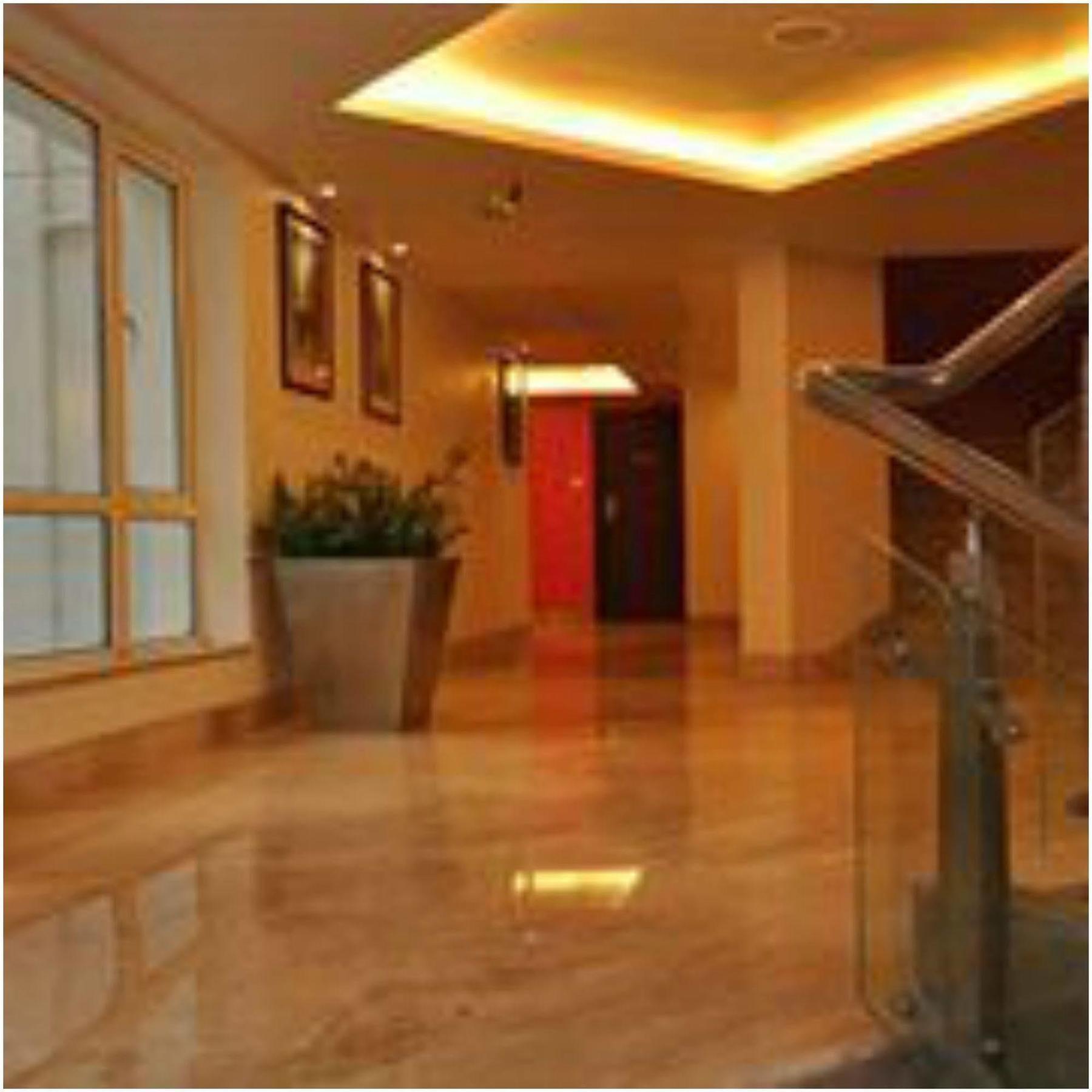 Kempton Hotel Kalkuta Zewnętrze zdjęcie
